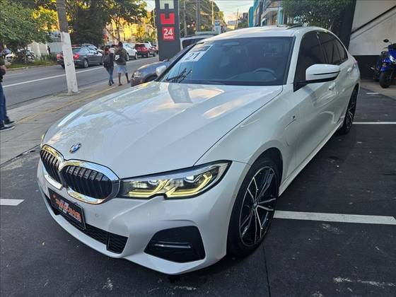 BMW 330e 2.0 16V TURBO HÍBRIDO M SPORT AUTOMÁTICO